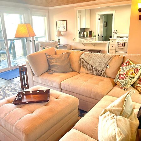 Puget Sound Chic Romantic Cottage With Private Beach Access & Gated Entry Port Ludlow Ngoại thất bức ảnh