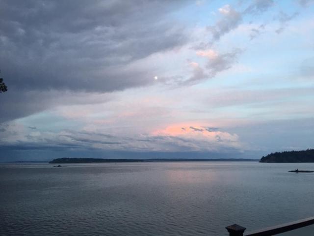 Puget Sound Chic Romantic Cottage With Private Beach Access & Gated Entry Port Ludlow Ngoại thất bức ảnh
